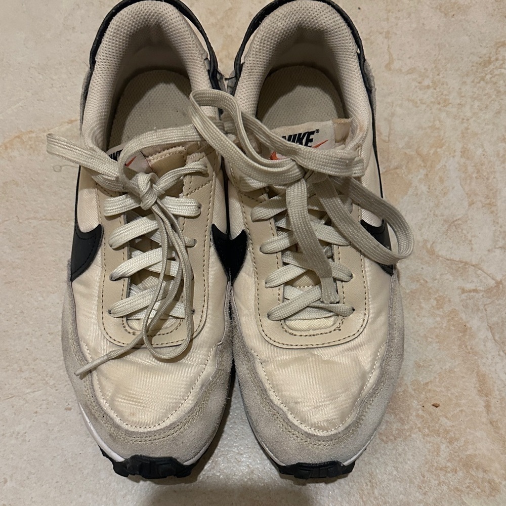Nike Women's Cream and Black Sneakers
